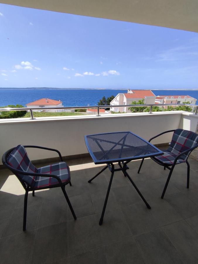 House Natali 70M From The Beach - Free Ev Top Up Rtina Luaran gambar